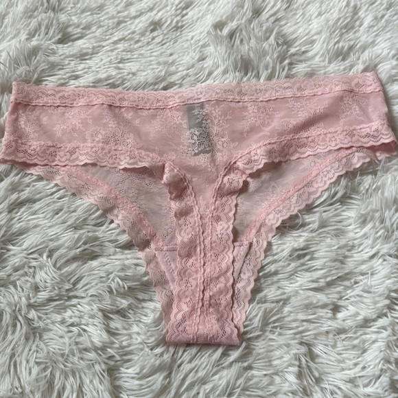 NATORI
ESCAPE THONG - Picture 7 of 7